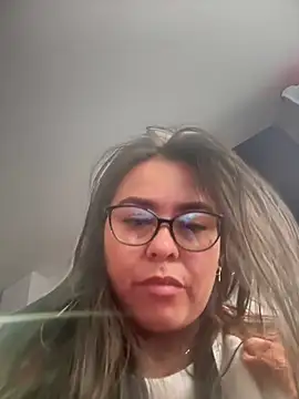 Ixchel Anaid online show from December 18, 2:23 pm