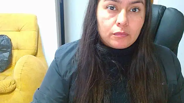 Ixchel Anaid online show from June 9, 10:10 pm