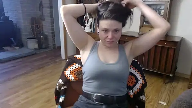 Snapshot of MarcyJones chatting on February 13, 10:33 pm MarcyJones online show from February 13, 10:33 pm