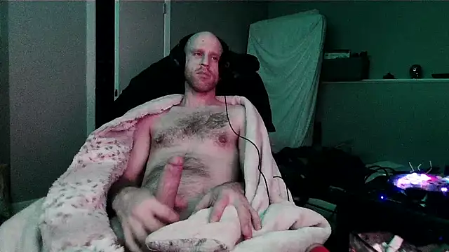 Snapshot of Anix888 chatting on October 18, 10:49 am Anix888 online show from October 18, 10:49 am