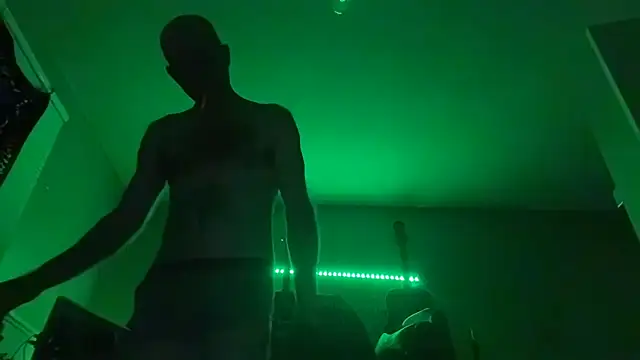 Snapshot of Anix888 chatting on October 21, 8:04 am Anix888 online show from October 21, 8:04 am