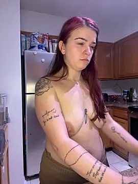 joeystaciee online show from April 22, 5:36 pm