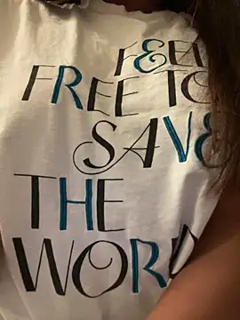 Snapshot of Aestheticsgirl chatting on September 9, 9:14 pm Aestheticsgirl online show from September 9, 9:14 pm