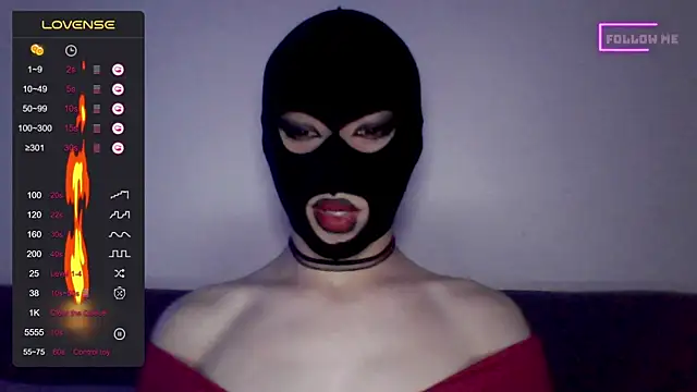 Bigfemblue online show from April 18, 11:49 pm