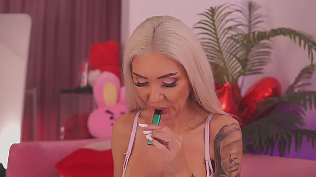 fallingangel online show from November 12, 9:21 am