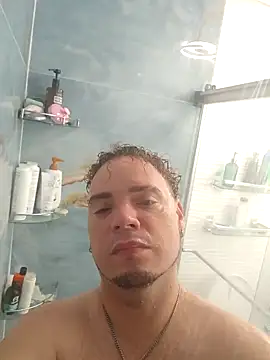 latinoflpr online show from September 18, 12:23 am