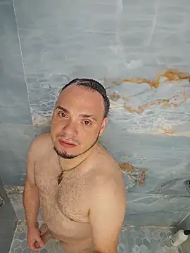 latinoflpr online show from April 7, 1:06 am