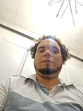 latinoflpr online show from April 25, 9:56 pm