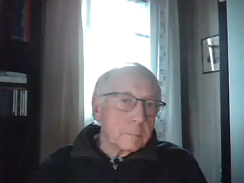 Snapshot of johnjohn622662 chatting on February 17, 4:46 pm johnjohn622662 online show from February 17, 4:46 pm