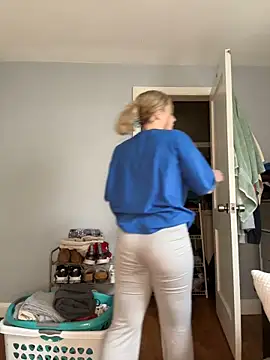 jaseyrae online show from June 6, 2:55 pm