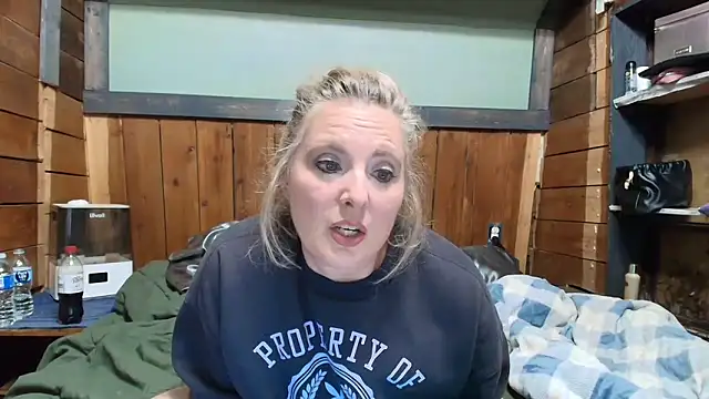 lisaxlovexxx online show from March 15, 10:27 pm