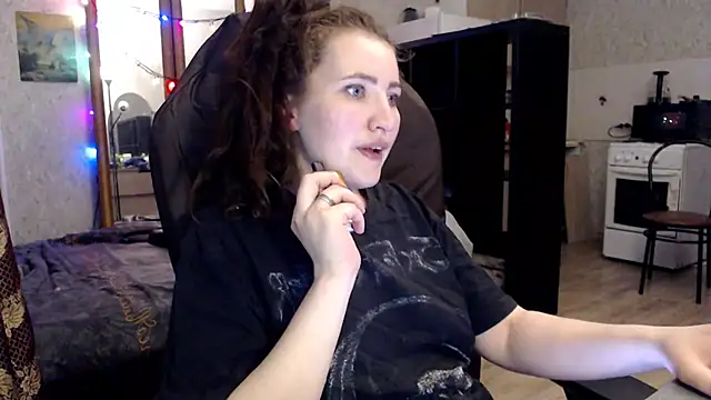 AnKey Rayah online show from April 22, 4:08 pm