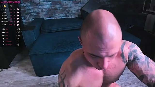 Snapshot of mark_normal chatting on November 29, 3:42 am mark normal online show from November 29, 3:42 am