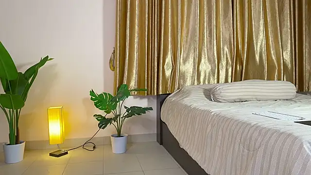 KatnessHot online show from March 1, 1:07 pm