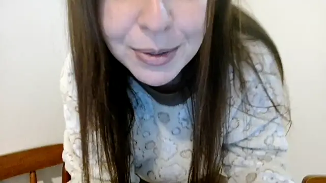 Snapshot of chelbyy chatting on May 22, 1:46 am chelbyy online show from May 22, 1:46 am
