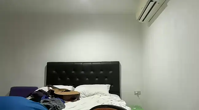 CamCrestXXX online show from December 22, 1:00 pm