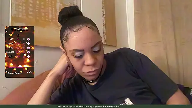 Snapshot of Sanaawest chatting on December 17, 7:18 am Sanaawest online show from December 17, 7:18 am