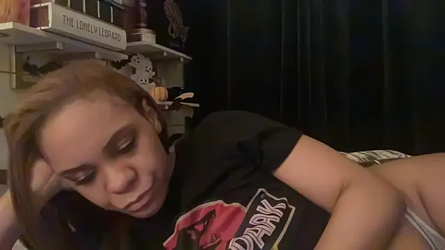 Snapshot of Sanaawest chatting on October 30, 4:58 am Sanaawest online show from October 30, 4:58 am