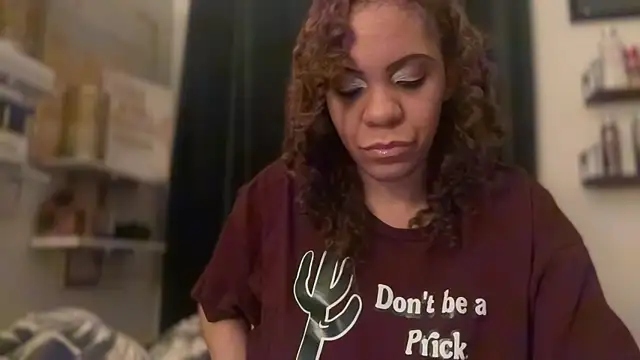 Snapshot of Sanaawest chatting on November 16, 12:33 pm Sanaawest online show from November 16, 12:33 pm