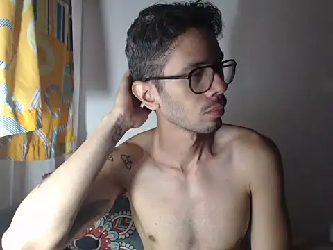 alisterxxx online show from March 18, 12:52 pm