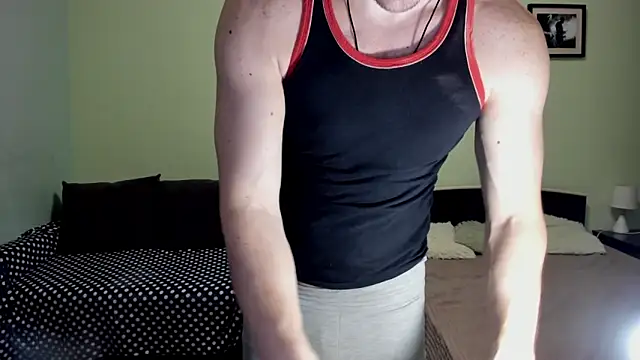 Marrymepls online show from April 27, 4:05 pm