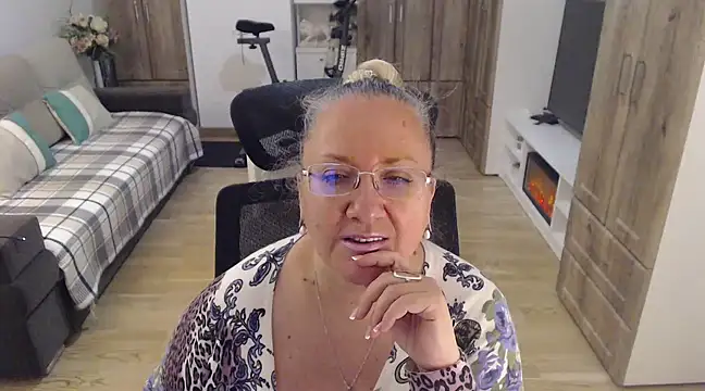 Snapshot of Raisshy chatting on March 16, 4:52 am Raisshy online show from March 16, 4:52 am