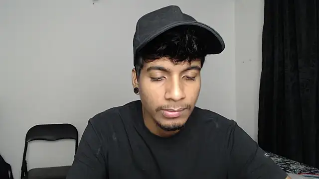 stevenosori online show from November 4, 4:44 am