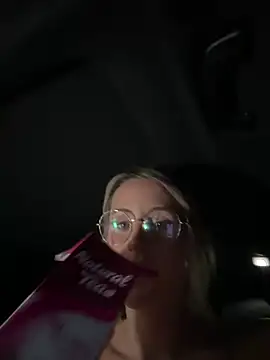 jasminesummer online show from February 4, 10:55 pm