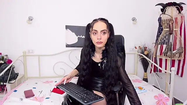 Snapshot of jessystarr chatting on January 31, 2:26 am jessystarr online show from January 31, 2:26 am