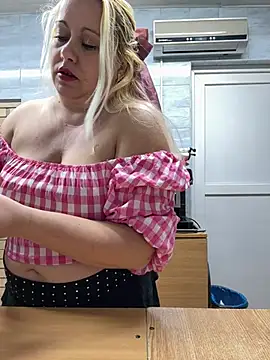 SabinaSweety online show from March 13, 4:56 pm