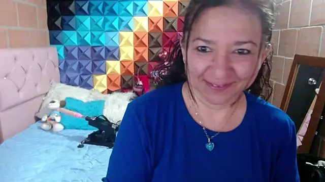 katifoxx online show from February 23, 8:33 pm