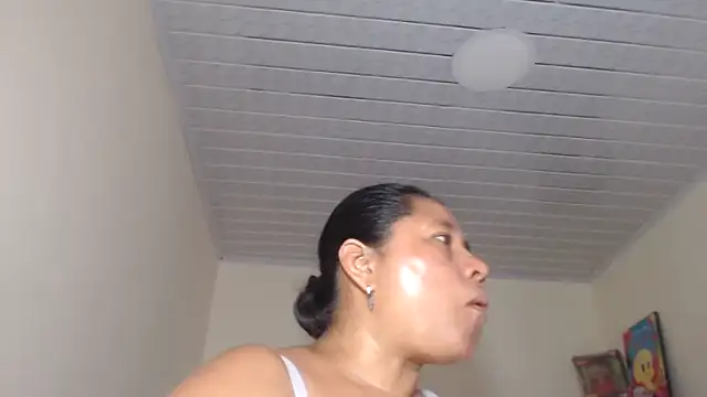 adrixxx38 online show from September 26, 6:01 pm