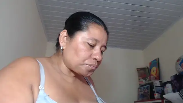 adrixxx38 online show from October 4, 4:49 pm