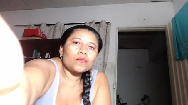 adrixxx38 online show from December 20, 1:34 am