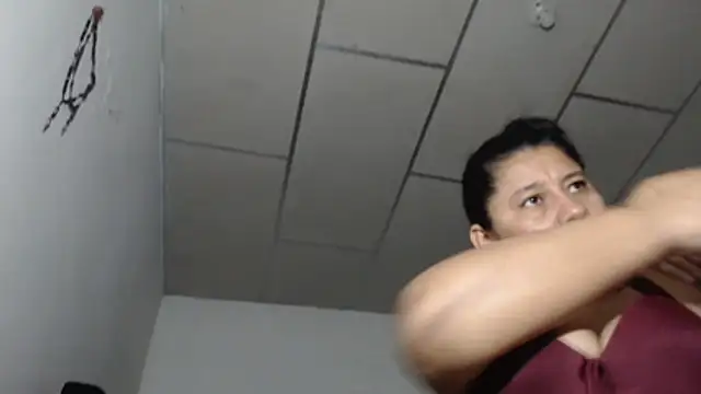 adrixxx38 online show from March 13, 1:12 am