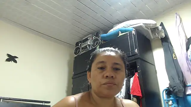 adrixxx38 online show from April 21, 2:51 am