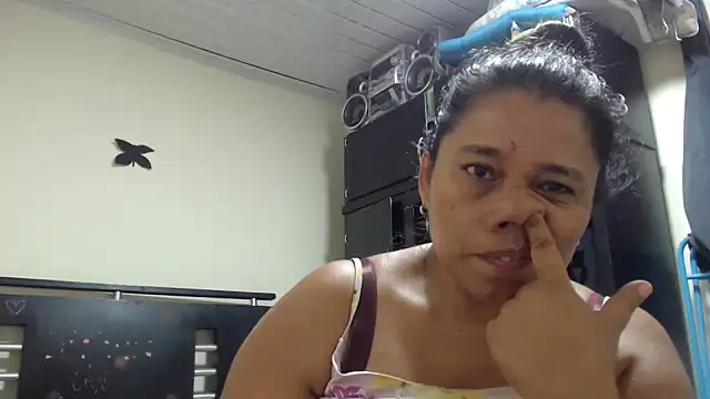 adrixxx38 online show from May 16, 12:18 am