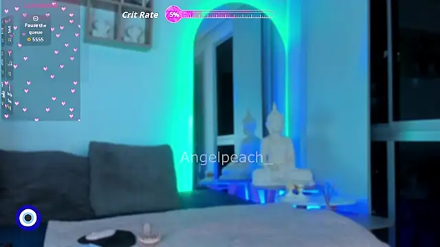 Angel Peach online show from February 19, 1:23 am