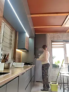 Snapshot of FreeMyFire chatting on February 13, 7:24 am FreeMyFire online show from February 13, 7:24 am