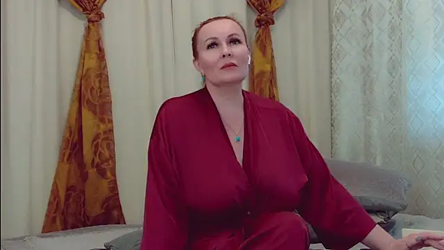 Snapshot of FreeMyFire chatting on March 12, 7:02 am FreeMyFire online show from March 12, 7:02 am