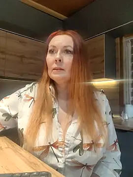 Snapshot of FreeMyFire chatting on March 20, 1:24 am FreeMyFire online show from March 20, 1:24 am