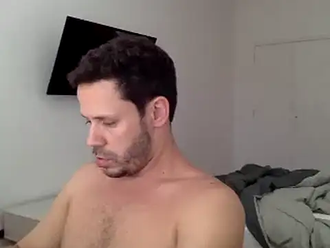 Snapshot of FelipeRiver chatting on December 20, 1:22 pm FelipeRiver online show from December 20, 1:22 pm