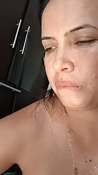 carolina uribe online show from August 5, 2:20 pm