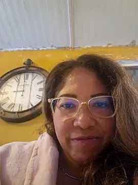 Snapshot of mila38 chatting on October 10, 8:02 am mila38 online show from October 10, 8:02 am