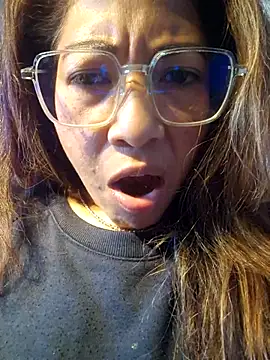 Snapshot of mila38 chatting on April 25, 6:27 pm mila38 online show from April 25, 6:27 pm