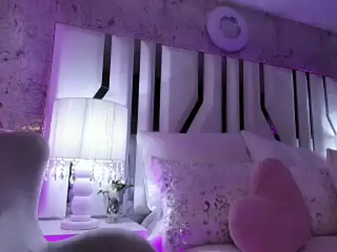 Snapshot of _valeria___ chatting on September 20, 3:29 am valeria online show from September 20, 3:29 am