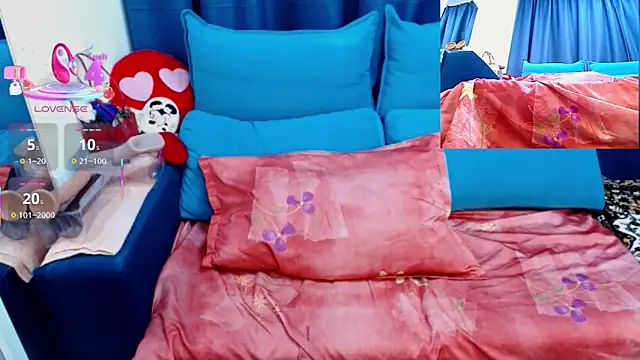 SexyNicolleX online show from April 8, 2:44 am