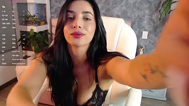 Snapshot of niko_robin chatting on November 20, 8:19 pm niko robin online show from November 20, 8:19 pm