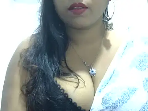 Snapshot of ROSEE_MERRYYYY chatting on March 19, 5:28 pm ROSEE MERRYYYY online show from March 19, 5:28 pm