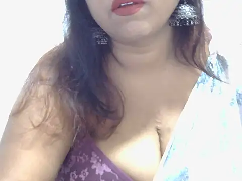 ROSEE MERRYYYY online show from June 8, 1:55 pm